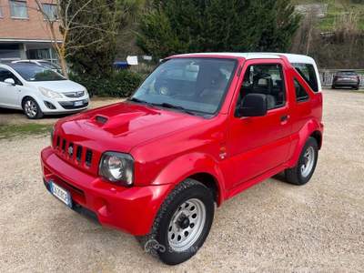 Suzuki Jimny Diesel / Cabrio / Ganci Traino Rosso usata Farnese