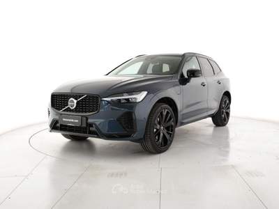 Volvo XC60 T8 Plug-in hybrid AWD automatico Ultra Dark Blu/Azzurro usata Modena