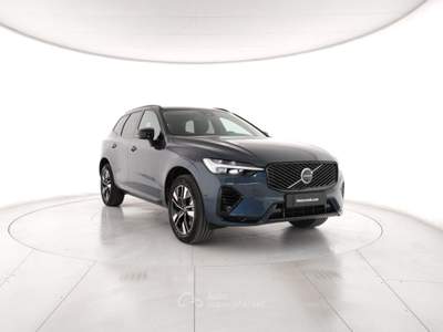 Volvo XC60 T6 Plug-in hybrid AWD automatico Plus Dark Blu/Azzurro usata Modena