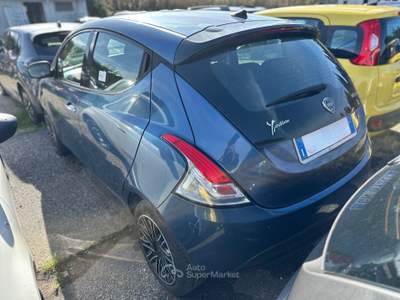 Lancia Ypsilon  - ypsilon 1.0 firefly hybrid silver s&s 70cv Blu/Azzurro usata Roma