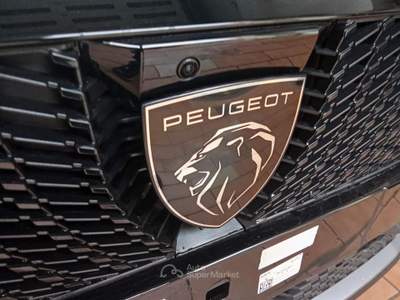 Peugeot 5008 Hybrid 145 e-DCS6 GT 7 POSTI Tetto & Drive & 360 Nero usata Melegnano