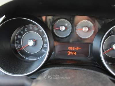 Fiat Punto 1.2 8V 5 porte Street  G.P.L Bianco usata Trapani
