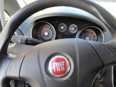 Fiat Punto 1.2 8V 5 porte Street  G.P.L Bianco usata Trapani
