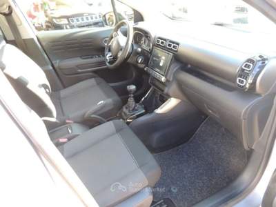 Citroen C3 Aircross BlueHDi 110 S&S Shine Grigio usata Quarto