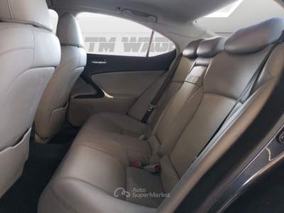Lexus IS Berlina 2.2 Luxury Blu/Azzurro usata Pistoia