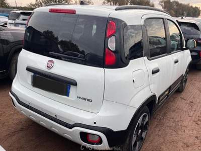 Fiat Panda FIAT PANDA HYDRID PANDINA CROSS 2025 Bianco usata Montesarchio