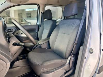Mercedes-Benz Citan 1.5 111 CDI S&S Tourer Base (N1) *+IVA* Bianco usata Cassina de' Pecchi