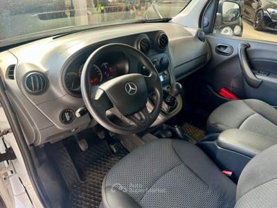 Mercedes-Benz Citan 1.5 111 CDI S&S Tourer Base (N1) *+IVA* Bianco usata Cassina de' Pecchi