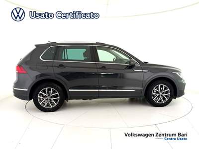 Volkswagen Tiguan 2.0 tdi life 122cv Grigio usata Bari