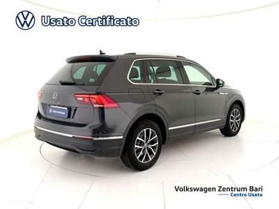 Volkswagen Tiguan 2.0 tdi life 122cv Grigio usata Bari