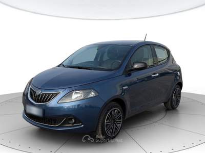 Lancia Ypsilon Ypsilon 1.0 firefly hybrid gold s&s 70cv Blu/Azzurro usata Venezia