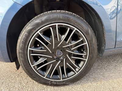 Lancia Ypsilon Ypsilon 1.0 firefly hybrid gold s&s 70cv Blu/Azzurro usata Venezia