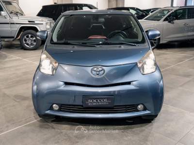 Toyota iQ 1.3 CVT Executive*AUTOMATICA* Blu/Azzurro usata MILANO