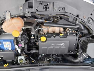 Opel Corsa Opel Corsa 1.2 86cv 5p Edition Blu/Azzurro usata SAN MARTINO VALLE CAUDINA