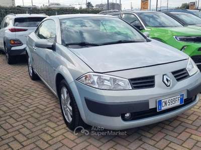Renault Mégane Mégane C-C 1.9 dCi Confort Authentique Grigio usata Savona