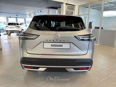 Nissan Qashqai 1.3 Mild Hybrid N-Connecta 2WD Grigio usata Montagna in Valtellina