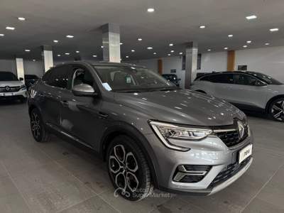 Renault Arkana Arkana 1.6 E-Tech full hybrid Techno 145cv Argento usata Pozzuoli