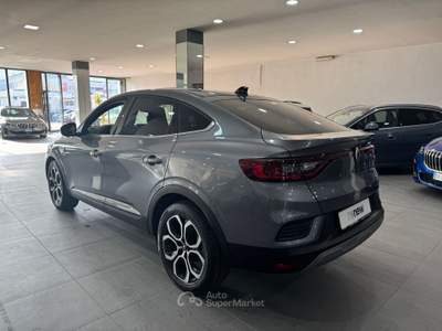 Renault Arkana Arkana 1.6 E-Tech full hybrid Techno 145cv Argento usata Pozzuoli