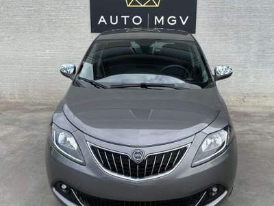 Lancia Ypsilon Ypsilon 1.0 firefly hybrid Gold s&s 70cv 5pt*PROMO Grigio usata La Loggia