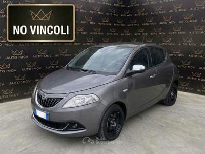 Lancia Ypsilon Ypsilon 1.0 firefly hybrid Gold s&s 70cv 5pt*PROMO Grigio usata La Loggia