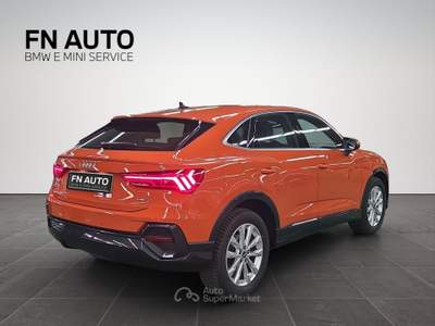 Audi Q3 SPB 35 TDI quattro S tronic Business Plus Arancione usata Torino