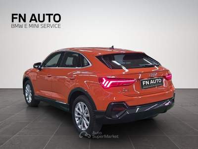 Audi Q3 SPB 35 TDI quattro S tronic Business Plus Arancione usata Torino