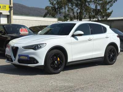 Alfa Romeo Stelvio 2.2 Turbodiesel 210 CV AT8 Q4 B-Tech Bianco usata Besozzo