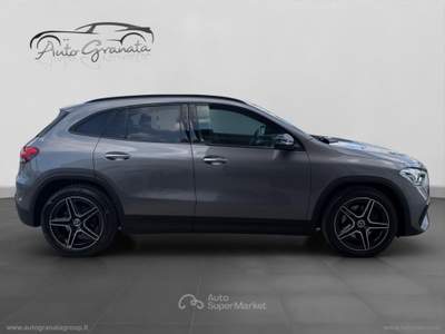 Mercedes-Benz GLA GLA 200 d Automatic Premium AMG LINE + PACK LUCI Grigio usata Qualiano