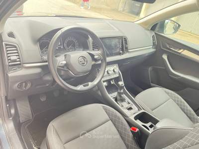 Skoda Karoq 1.0 TSI - BENZINA - KM 43.300 - ANCHE PER NEOPATENTATI - 2022 Grigio usata Varese