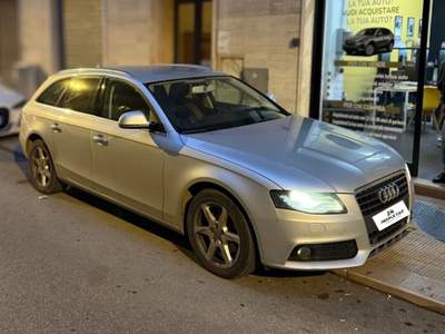 Audi A4 Avant 2.0 TDI 143CV Grigio usata Bari
