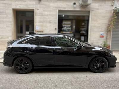 Honda Civic 5 porte Executive Premium CVT Nero usata Bari