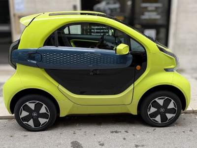 XEV Yoyo 2023 ***3.000km*** Giallo usata Bari