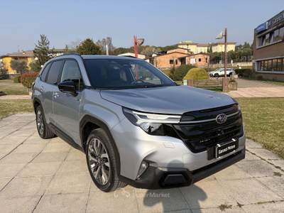 Subaru Forester 2.0i e-Boxer MHEV CVT Lineartronic Premium Argento usata Affi