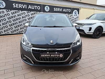 Peugeot 208 208 5p 1.6 bluehdi Allure 75cv Grigio usata Casoria