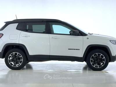 Jeep Compass Compass 1.3 Turbo T4 240 CV PHEV AT6 4xe Trailhawk Bianco usata Bastia Umbra