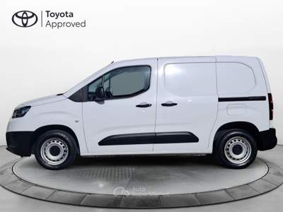 Toyota Proace Proace City Furgone 1.2 Turbo Active L1 Bianco usata Cagliari