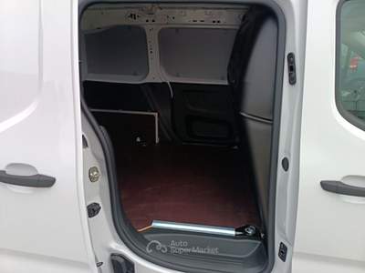 Fiat Doblò Doblò 1.5 BlueHdi 100CV PC-TN Van 2 POSTI Bianco usata Villaga