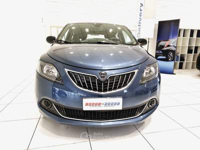 Lancia Ypsilon Ypsilon 1.0 firefly hybrid Platino s&s 70cv*5 PORTE*FULL OPTIONAL*GARANTITA* Blu/Azzurro usata Alto Reno Terme