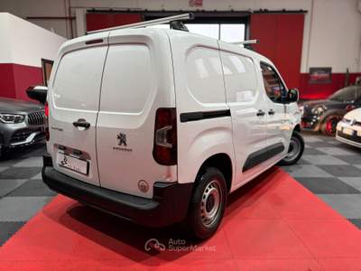 Peugeot Partner Partner 1.5 bluehdi 100cv L1 Prem.(comf.)3p.ti E6 Bianco usata Cornate D'adda