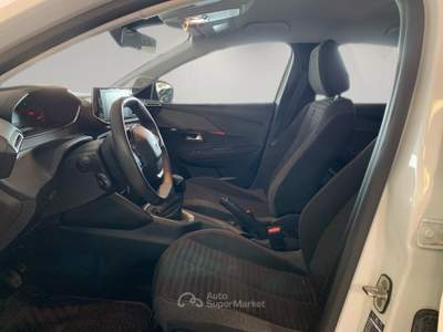 Peugeot 208 II 2019 1.2 puretech Active Pack s&s 75cv Bianco usata Padova