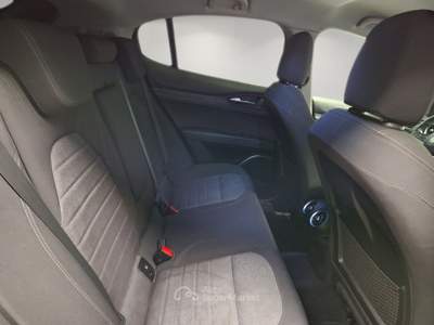 Alfa Romeo Stelvio 2.2 t Business rwd 160cv auto my19 Blu/Azzurro usata Padova