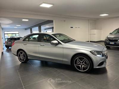 Mercedes-Benz Classe C C180D SPORT BERLINA 116CV AUTOMATICO usata Anzio