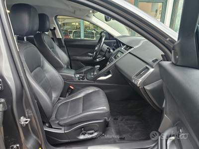 Jaguar E-Pace AWD aut. R-Dynamic S usata SINISCOLA