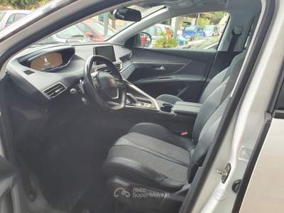 Peugeot 5008 S&S Allure EAT8 usata SINISCOLA