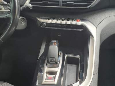 Peugeot 5008 S&S Allure EAT8 usata SINISCOLA