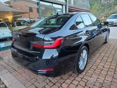 BMW Serie 3 318d 318d 48V usata SINISCOLA