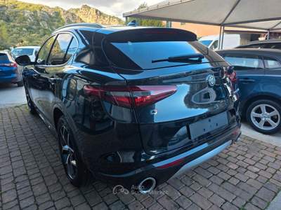Alfa Romeo Stelvio AT8 Q4 T usata SINISCOLA