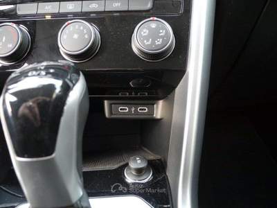 Volkswagen T-Roc SCR 150cv DSG Life - 51 usata Mantova