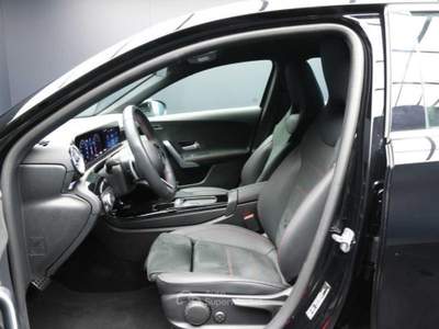 Mercedes-Benz Classe A AMG Line Premium auto #VARI COLORI Nero usata Martellago