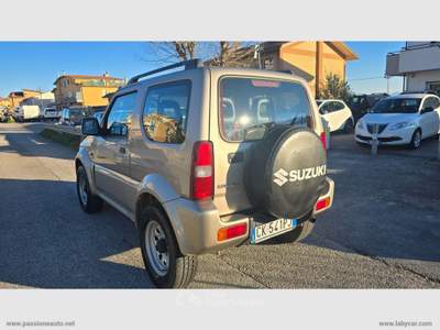 Suzuki Jimny Jimny 1.5 DDiS 4WD Beige usata ARIANO IRPINO